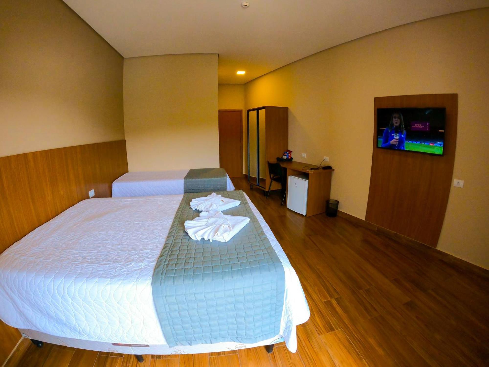 Hotel Beira Rio Piraju Eksteriør billede